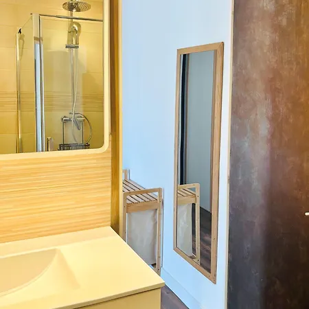 T2 With Parking, Air-conditioned, 10 Min From The Beaches Of Cannes 公寓
