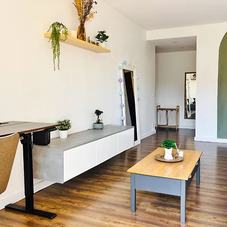 T2 With Parking, Air-conditioned, 10 Min From The Beaches Of Cannes Appartement Le Cannet