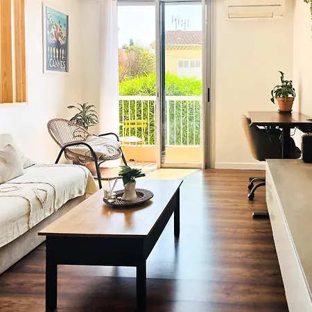 T2 With Parking, Air-conditioned, 10 Min From The Beaches Of Cannes Appartement *