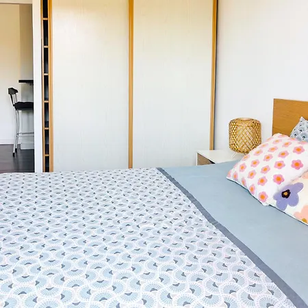T2 With Parking, Air-conditioned, 10 Min From The Beaches Of Cannes
