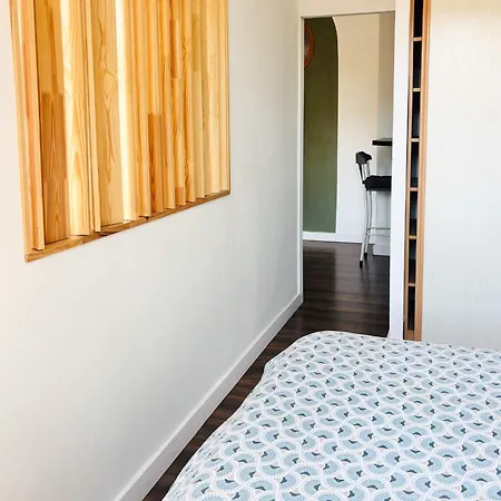 T2 With Parking, Air-conditioned, 10 Min From The Beaches Of Cannes
