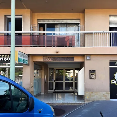 T2 With Parking, Air-conditioned, 10 Min From The Beaches Of Cannes Appartement *