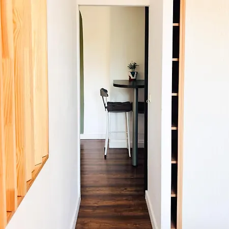 公寓 T2 With Parking, Air-conditioned, 10 Min From The Beaches Of Cannes