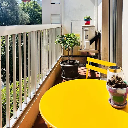 Appartement T2 With Parking, Air-conditioned, 10 Min From The Beaches Of Cannes Le Cannet
