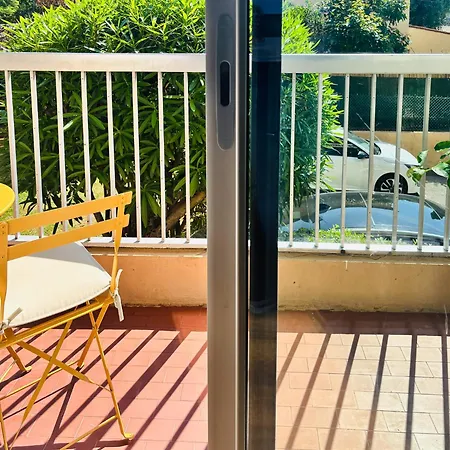 T2 With Parking, Air-conditioned, 10 Min From The Beaches Of Cannes Le Cannet