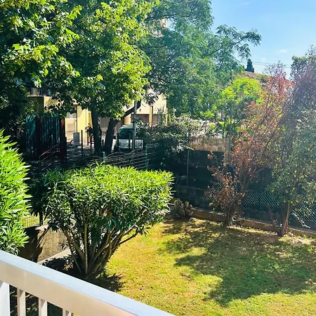 Appartement T2 With Parking, Air-conditioned, 10 Min From The Beaches Of Cannes